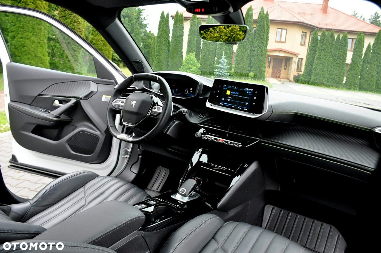Peugeot 2008 - 25