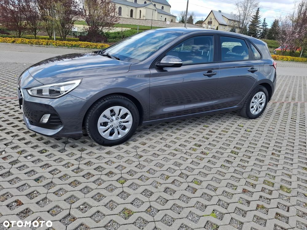 Hyundai i30 1.4 Classic + - 12