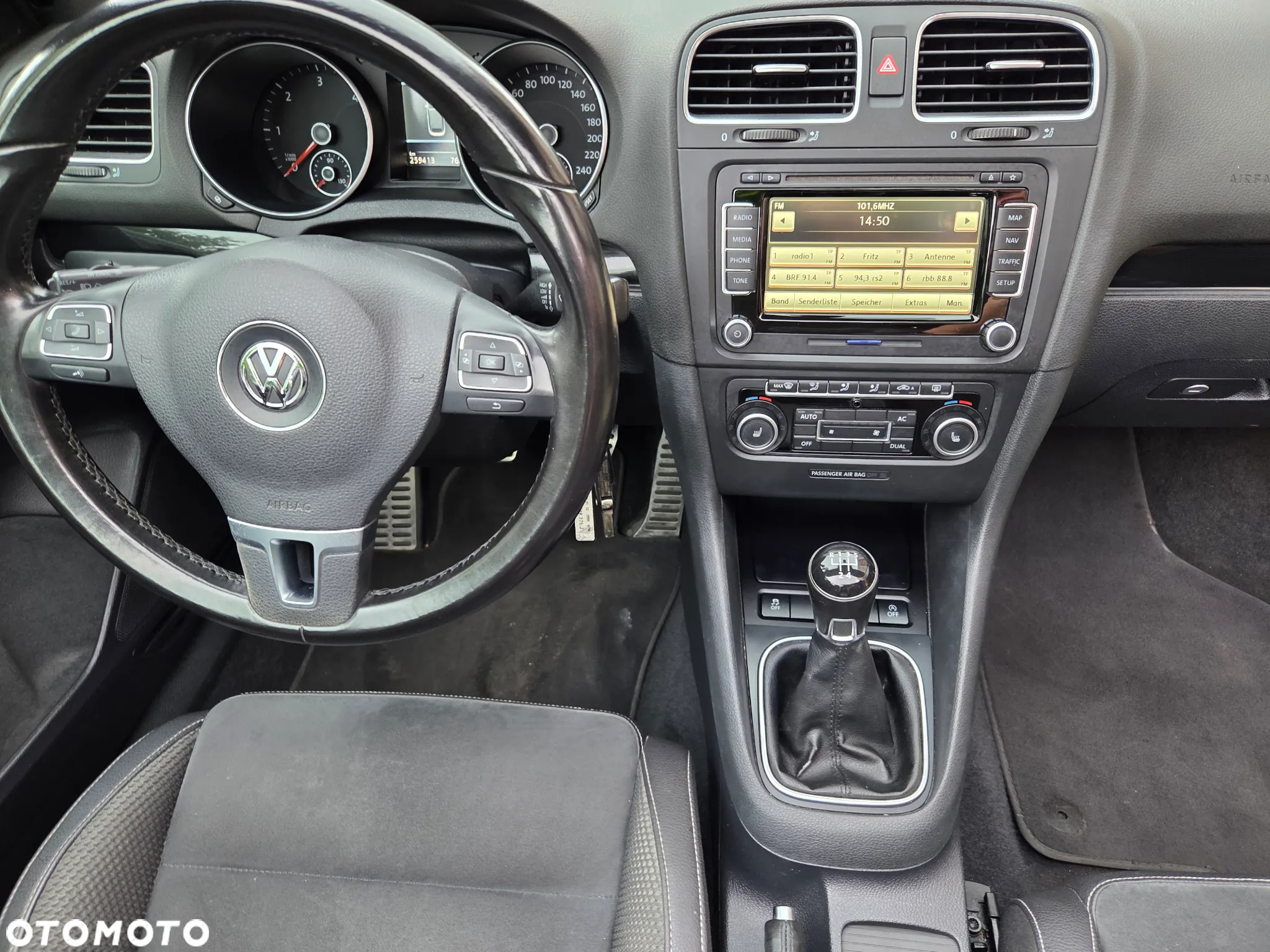 Volkswagen Golf Cabrio 1.6 TDI Exclusive - 31