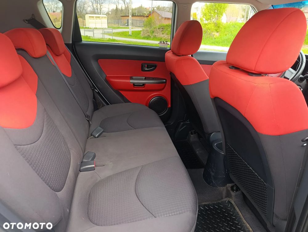 Kia Soul - 17