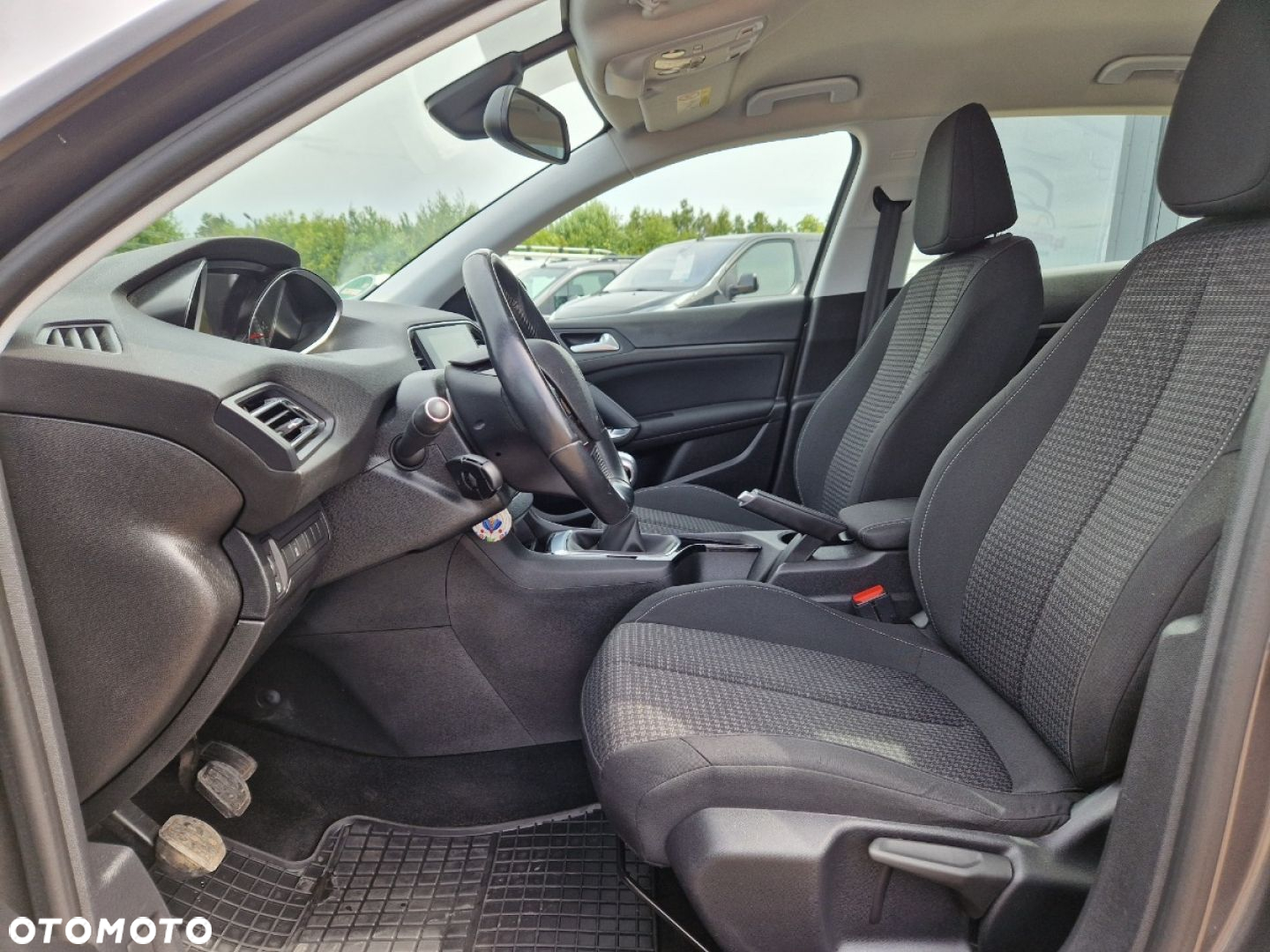 Peugeot 308 PureTech 130 GPF Stop & Start Active - 5