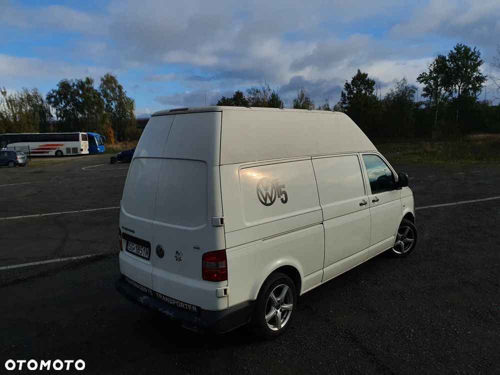 Volkswagen Transporter T5 TDI L1H1 - 10