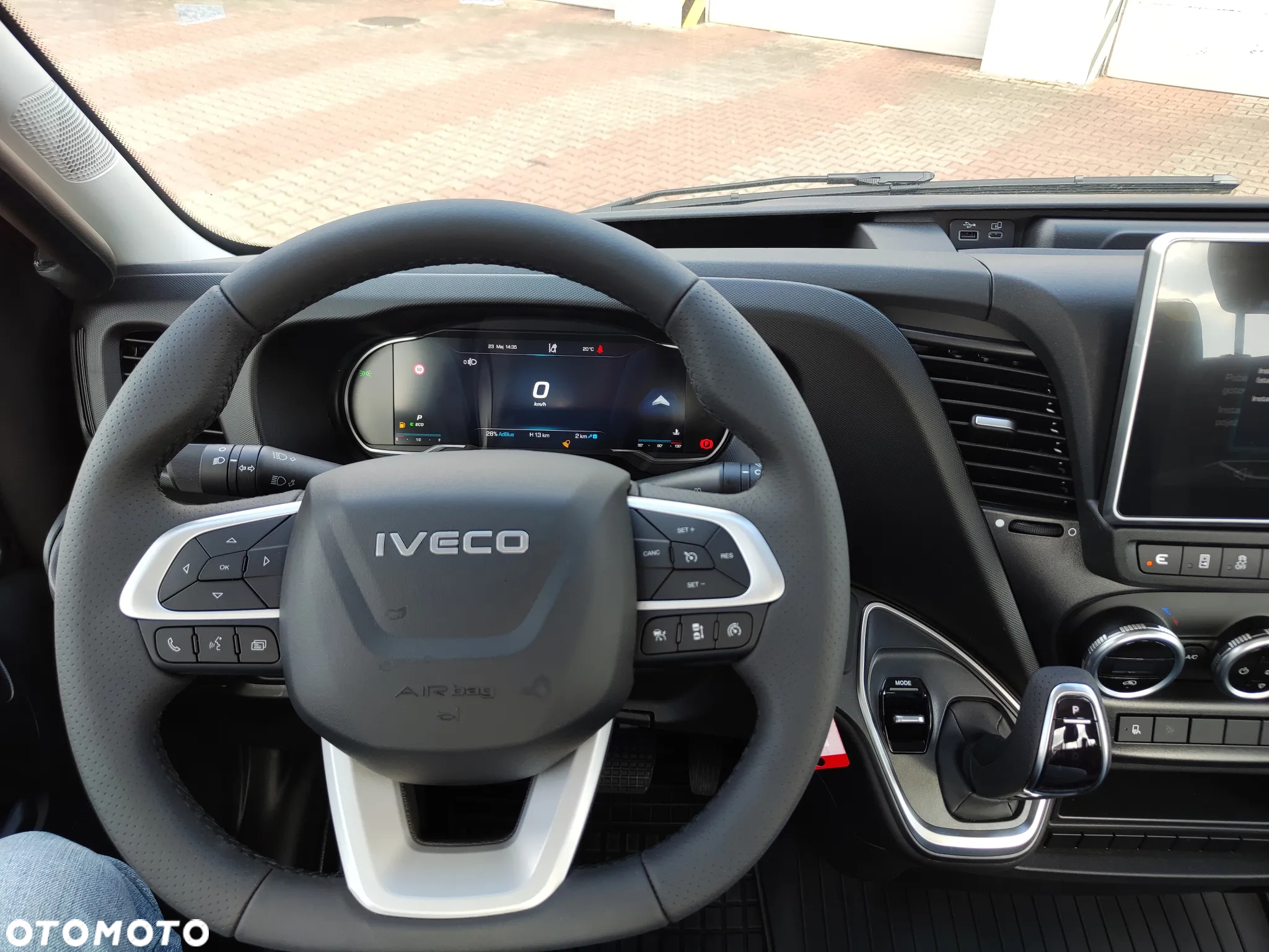 Iveco Daily Autolaweta od ręki ! VDI z kabiną sypialną - 12