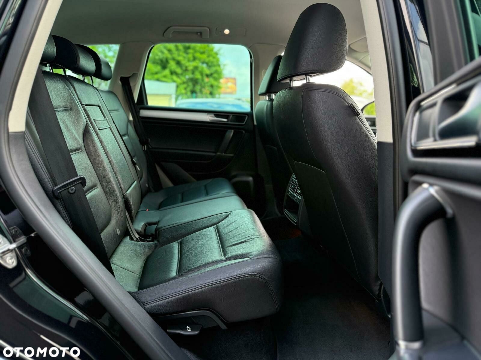 Volkswagen Touareg - 27