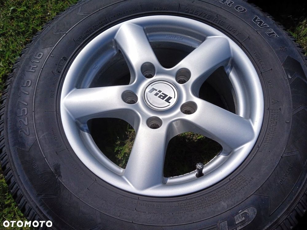 felgi aluminiowe 5x139,7 Kia Sorento opony zimowe 225/75 R16 - 3