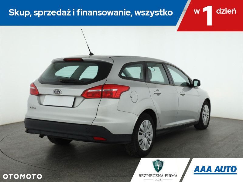 Ford Focus SW - 7