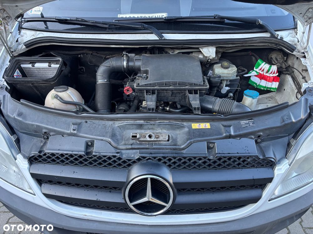 Mercedes-Benz Sprinter - 18