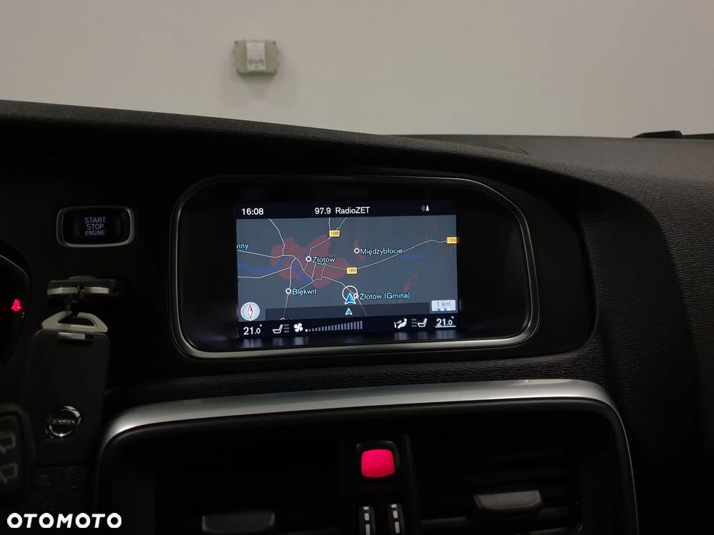 Volvo V40 D4 Inscription - 14