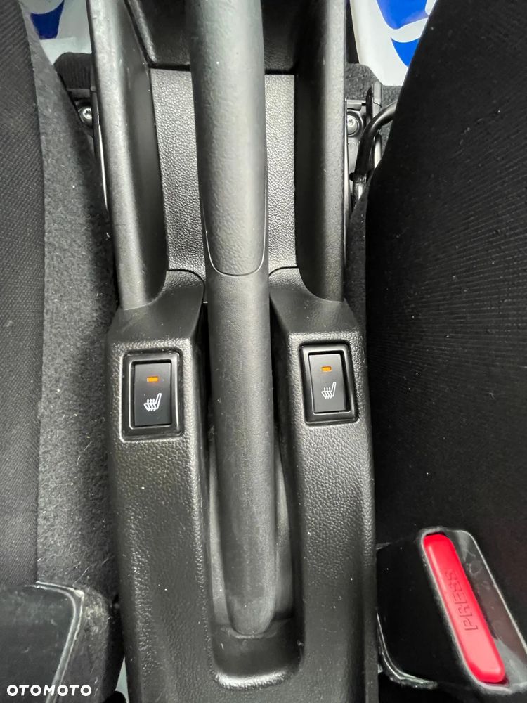 Suzuki Swift 1.2 Dualjet Allgrip Comfort - 26