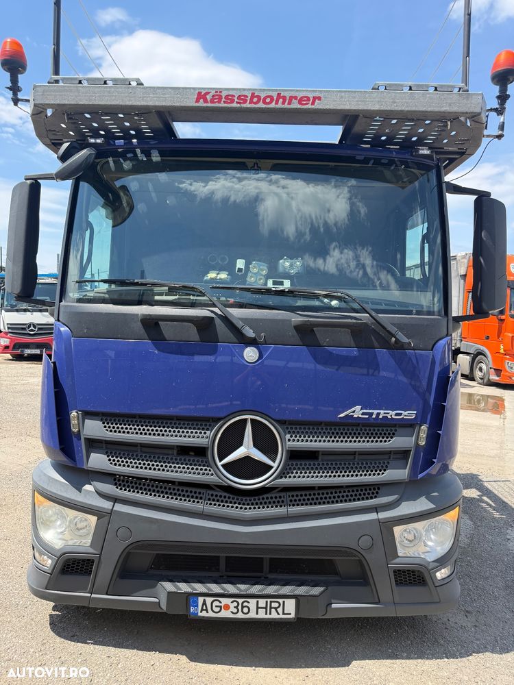 Mercedes-Benz Actros - 1