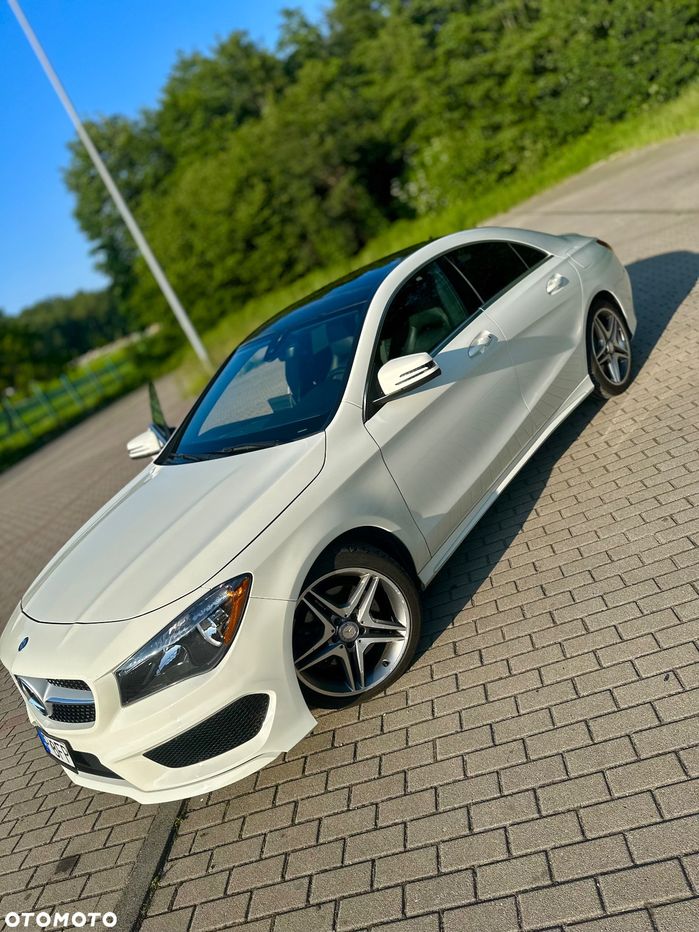 Mercedes-Benz CLA 250 4-Matic AMG Line - 3