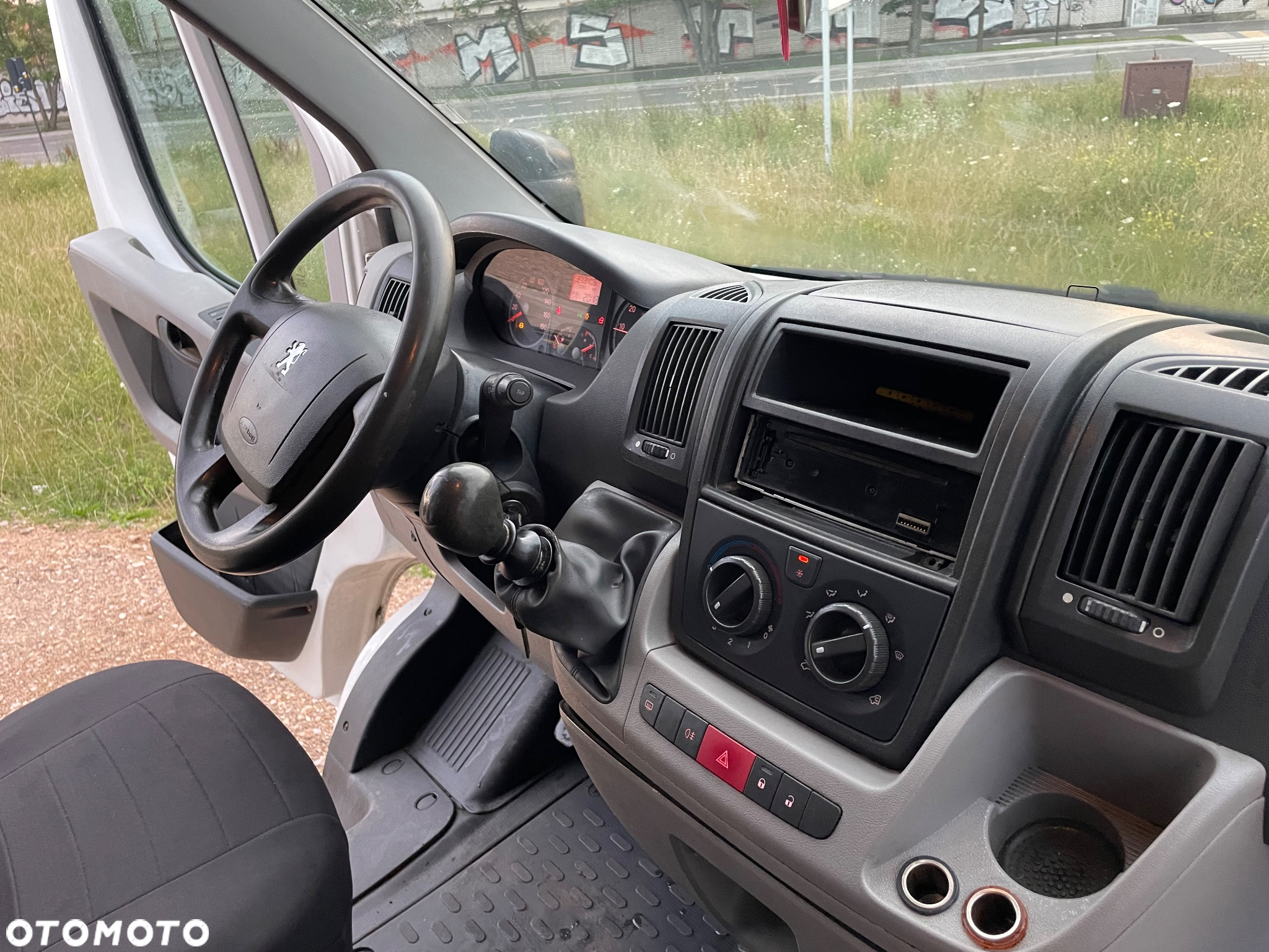 Peugeot Boxer 333 - 23