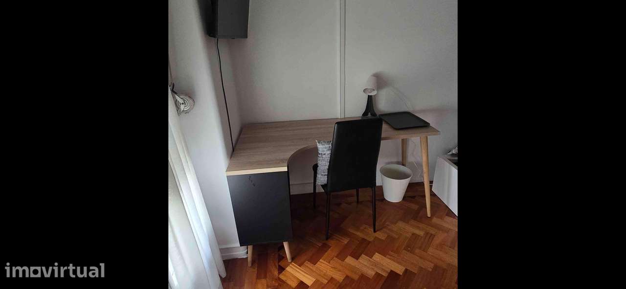 O quarto mobilado - Grande imagem: 3/7