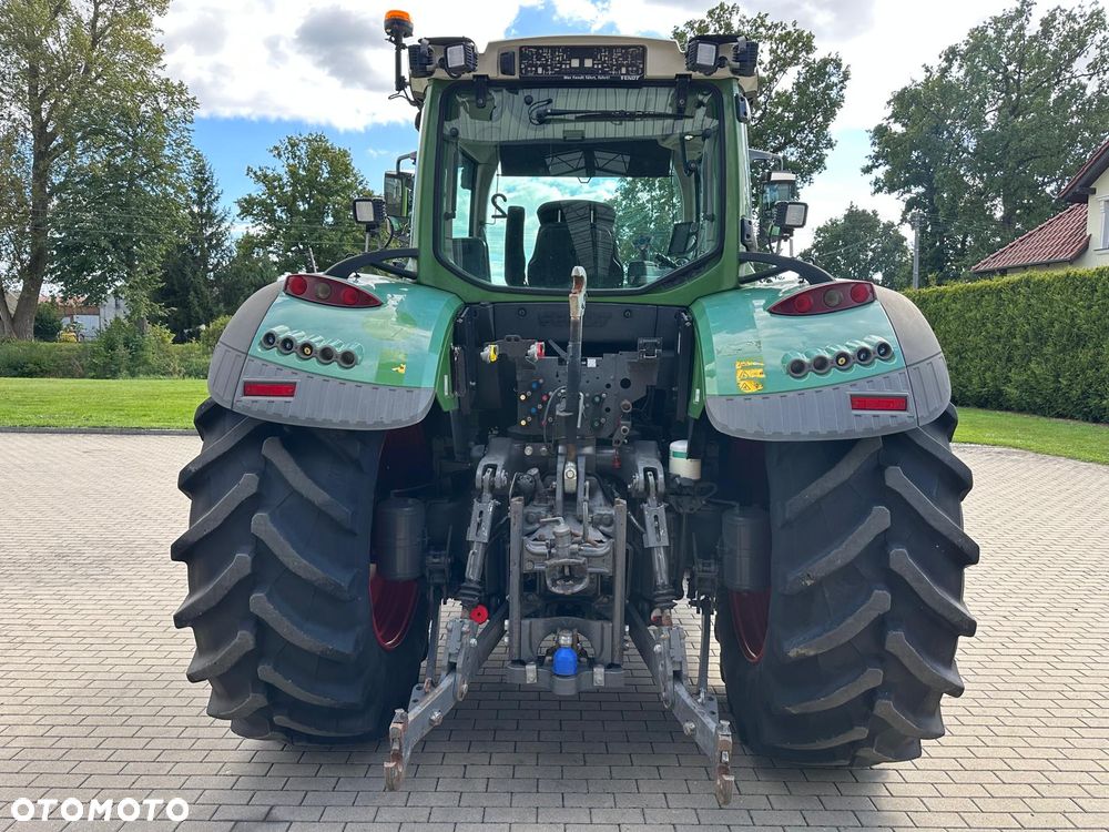 Fendt 724 S4 Vario - 11