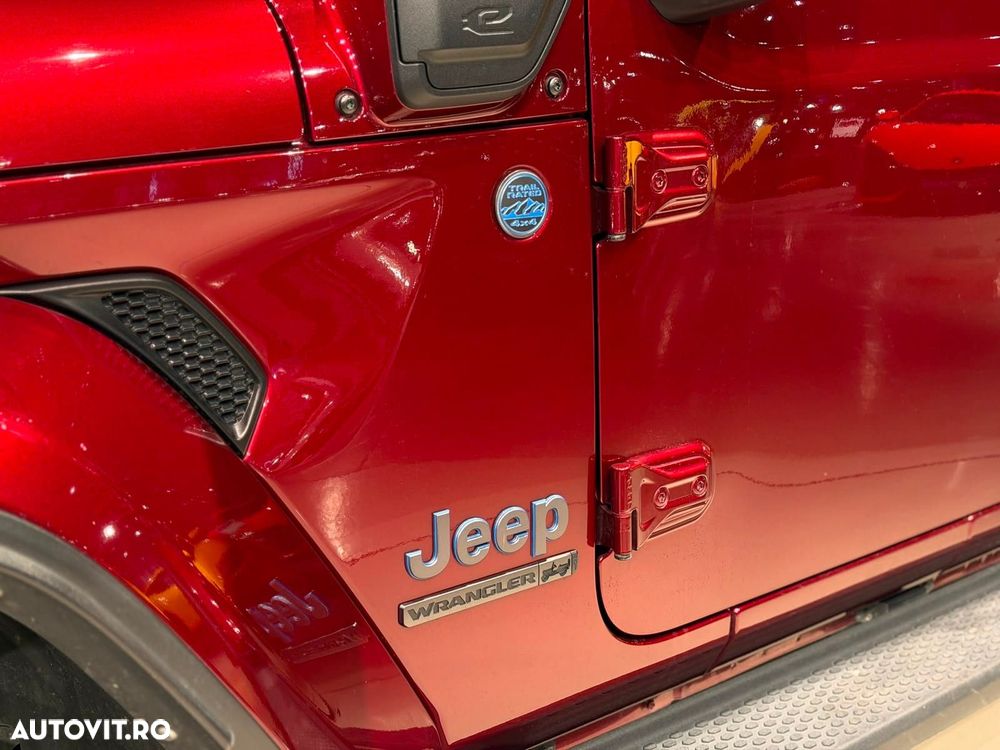 Jeep Wrangler - 4