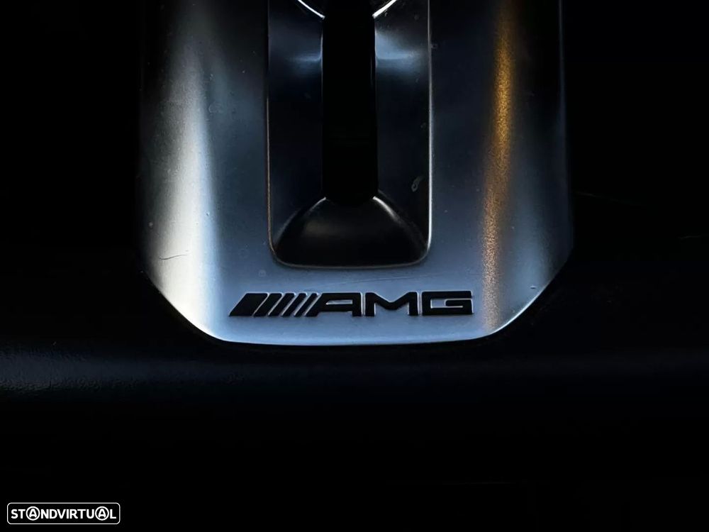 Mercedes-Benz E 53 AMG 4Matic+ - 16
