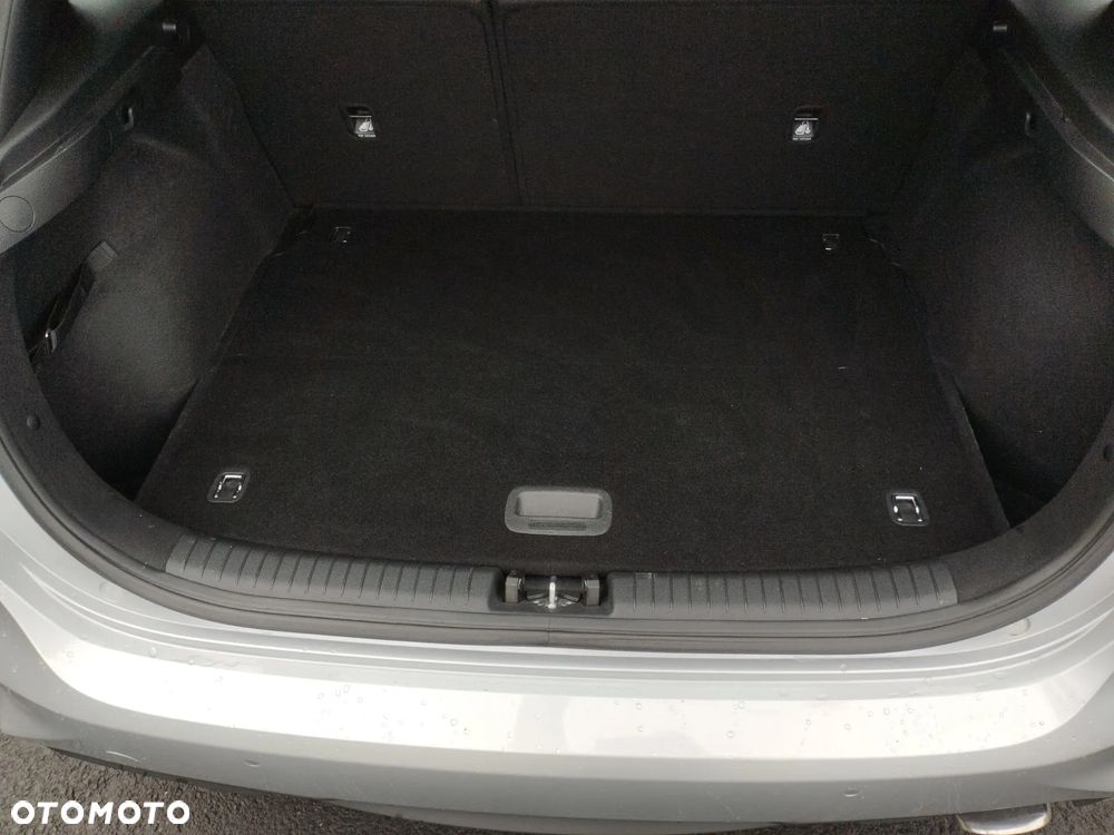 Kia Ceed 1.5 T-GDI M - 16