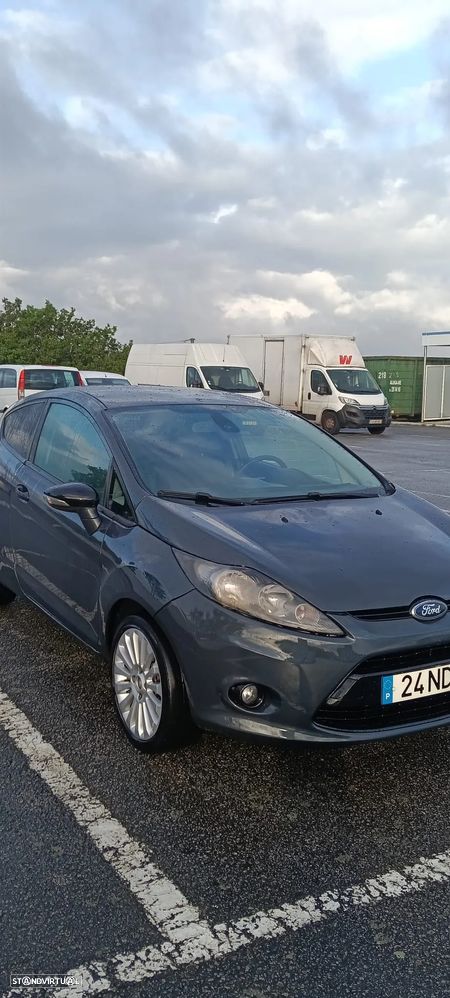 Ford Fiesta - 3