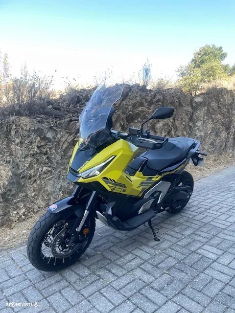 Honda ADV 750 modelo 2025 - 3