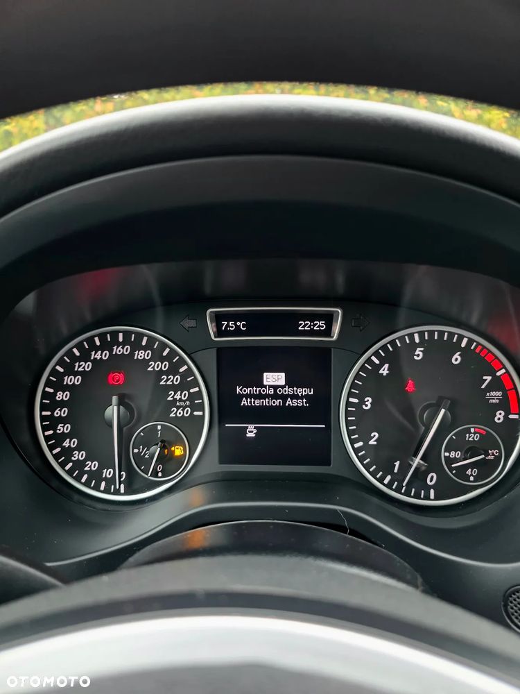 Mercedes-Benz Klasa A 200 (BlueEFFICIENCY) Style - 32