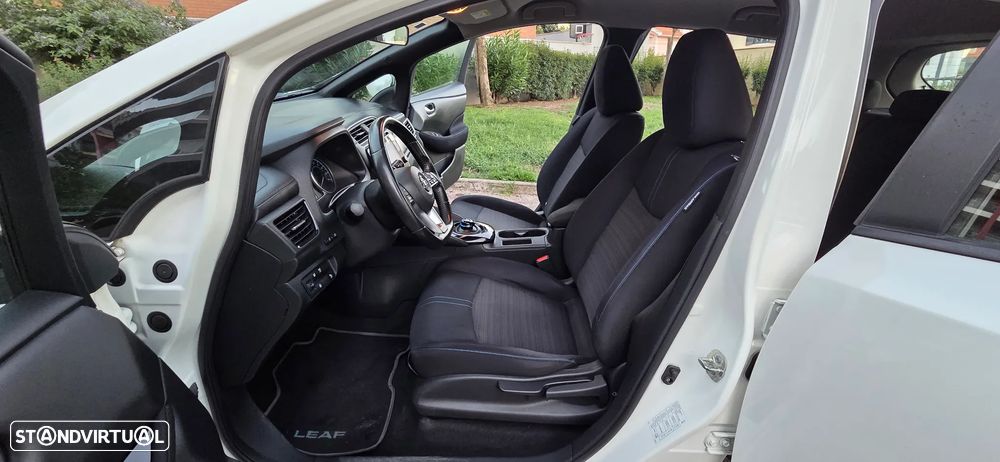 Nissan Leaf N-Connecta - 9