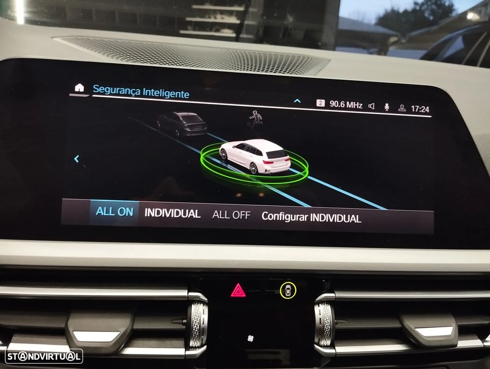 BMW 320 e Corporate Edition Auto - 26