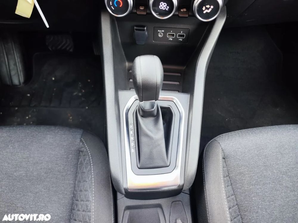 Renault Clio V E-Tech 145 Techno - 17