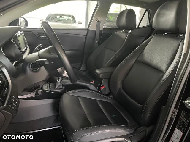 Kia Stonic 1.6 CRDi Platinum Edition - 7