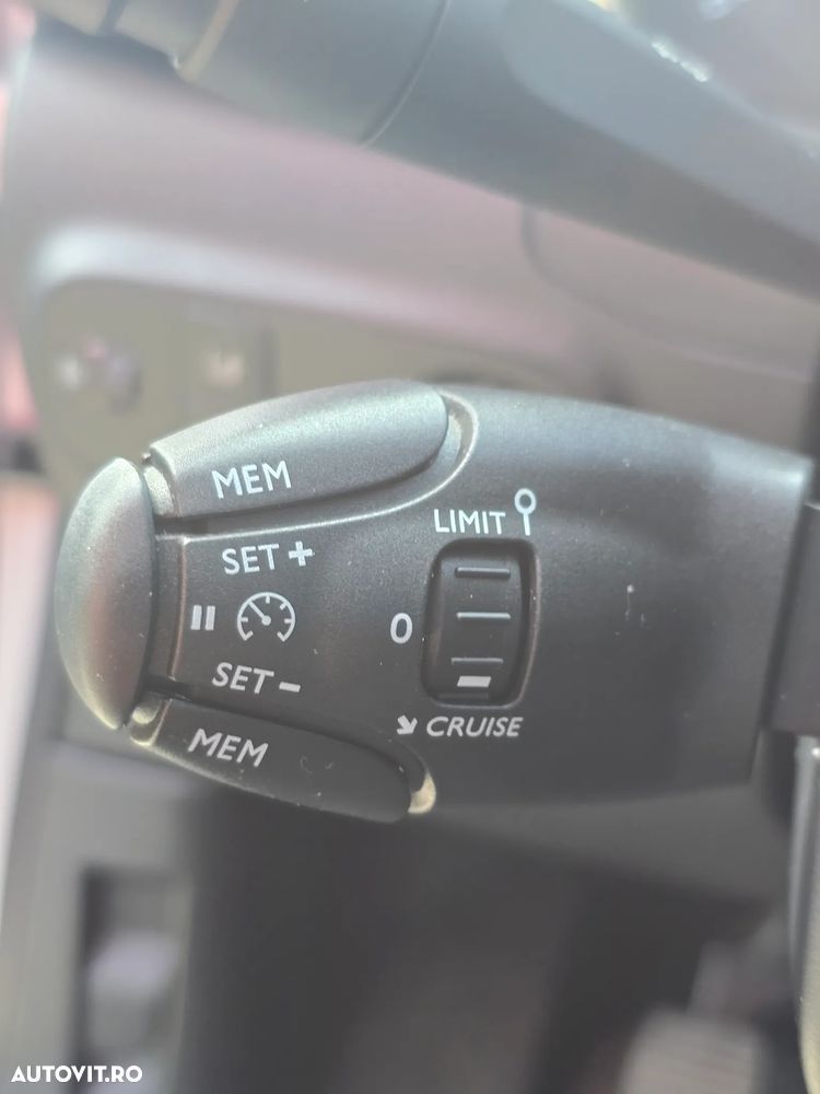 Citroën C3 Pure Tech 110 S&S SHINE - 25