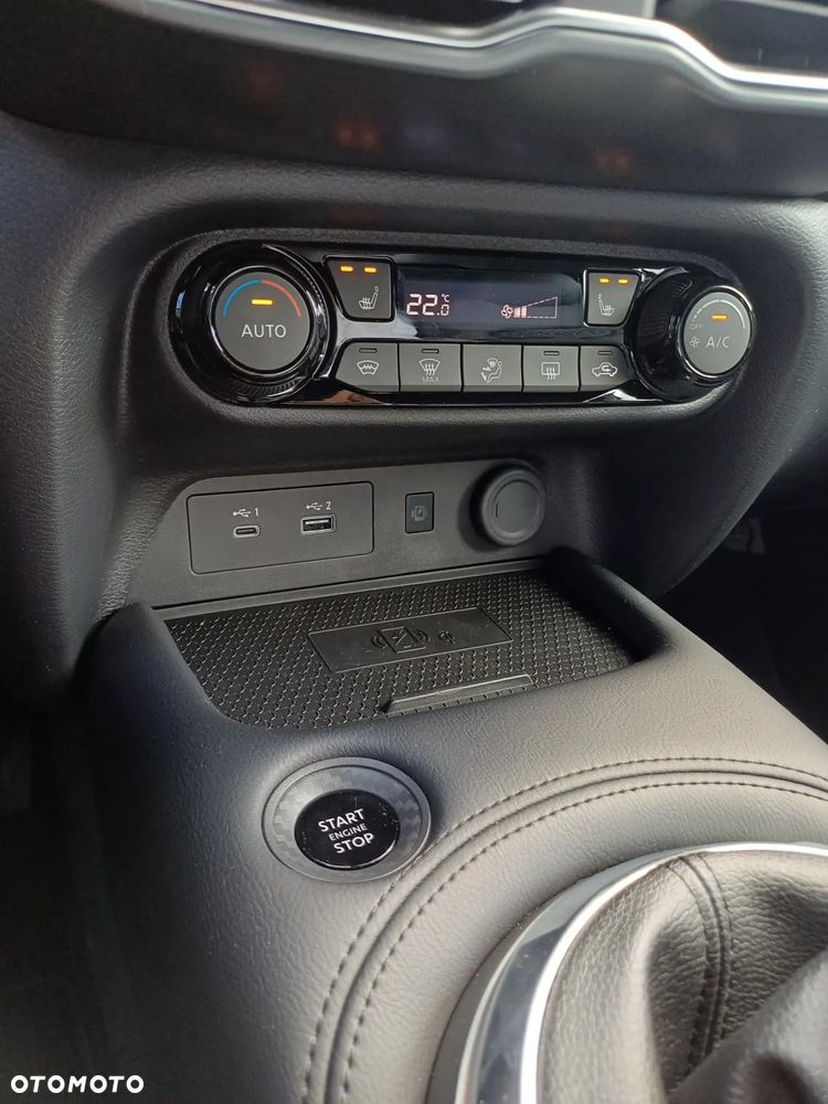 Nissan Juke 1.0 DIG-T N-Connecta - 10