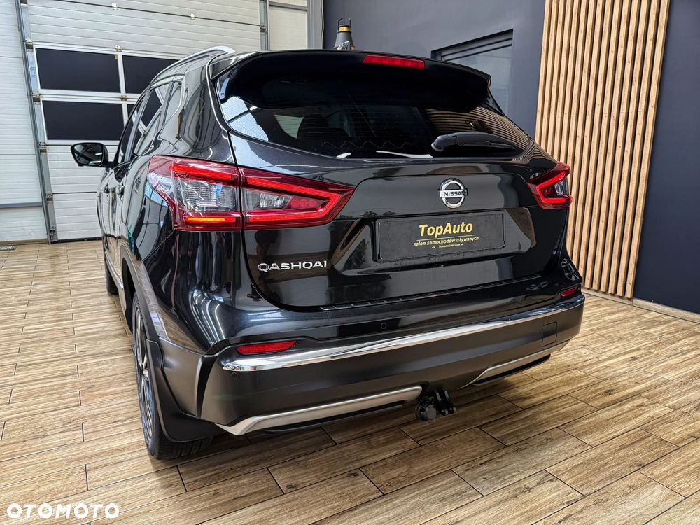 Nissan Qashqai 1.3 DIG-T DCT TEKNA - 9
