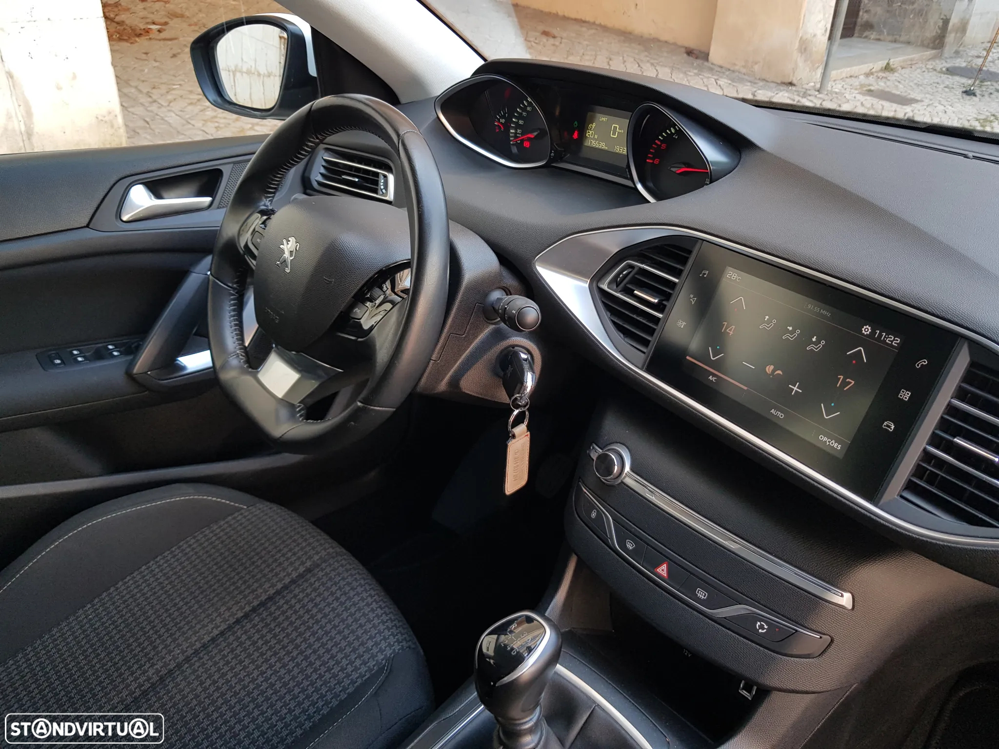 Peugeot 308 1.5 BlueHDi Style - 50
