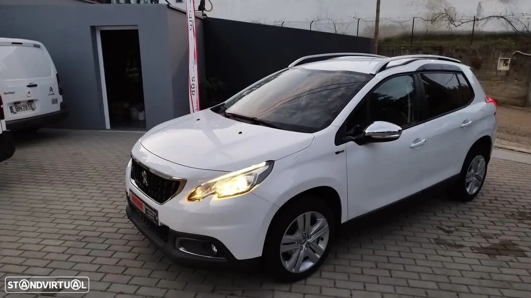 Peugeot 2008 1.6 BlueHDi Style - 3