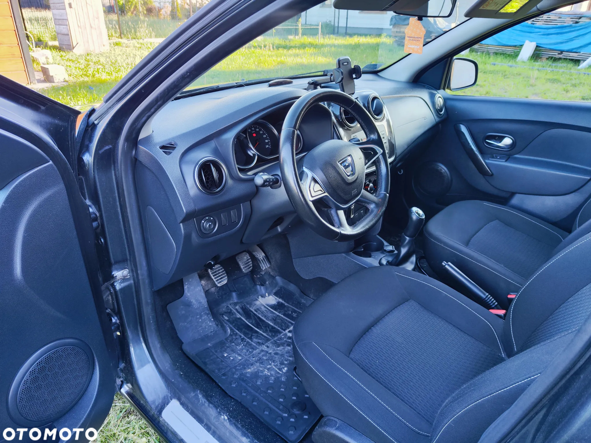 Dacia Sandero 1.0 SCe Laureate - 24