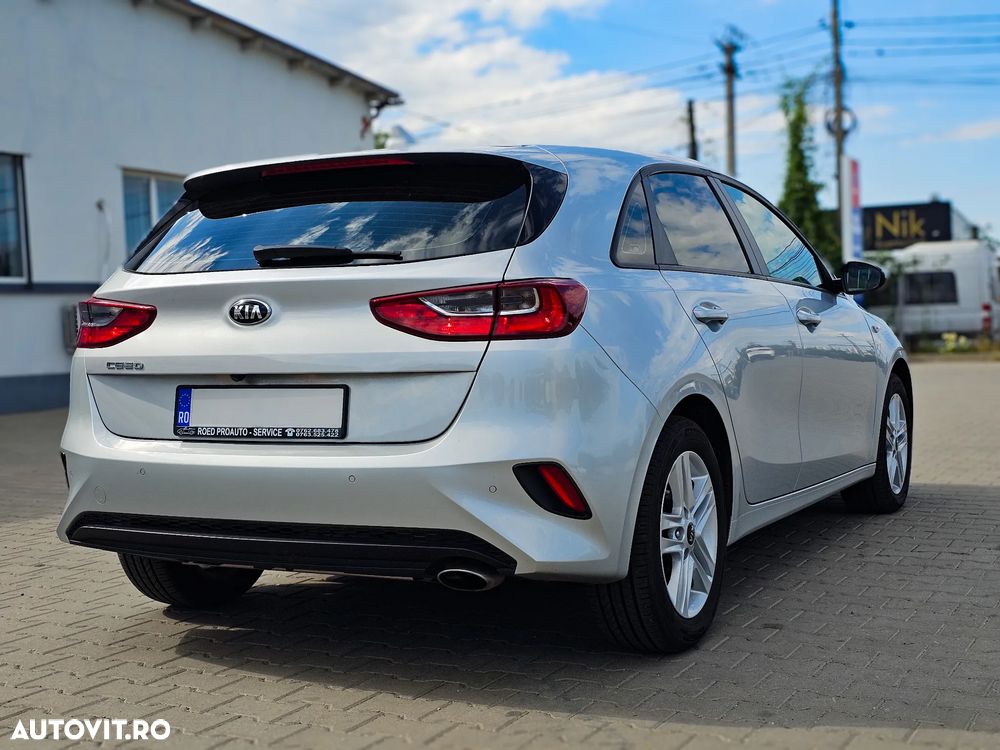Kia Ceed - 7