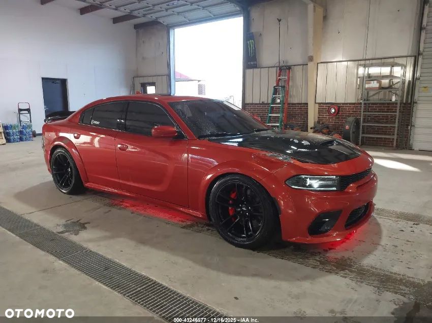 Dodge Charger 6.2 Hellcat - 2