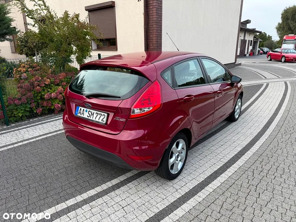 Ford Fiesta 1.25 Titanium - 11