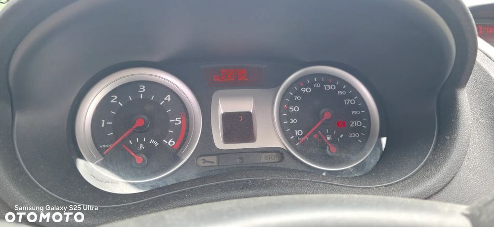 Renault Clio - 7