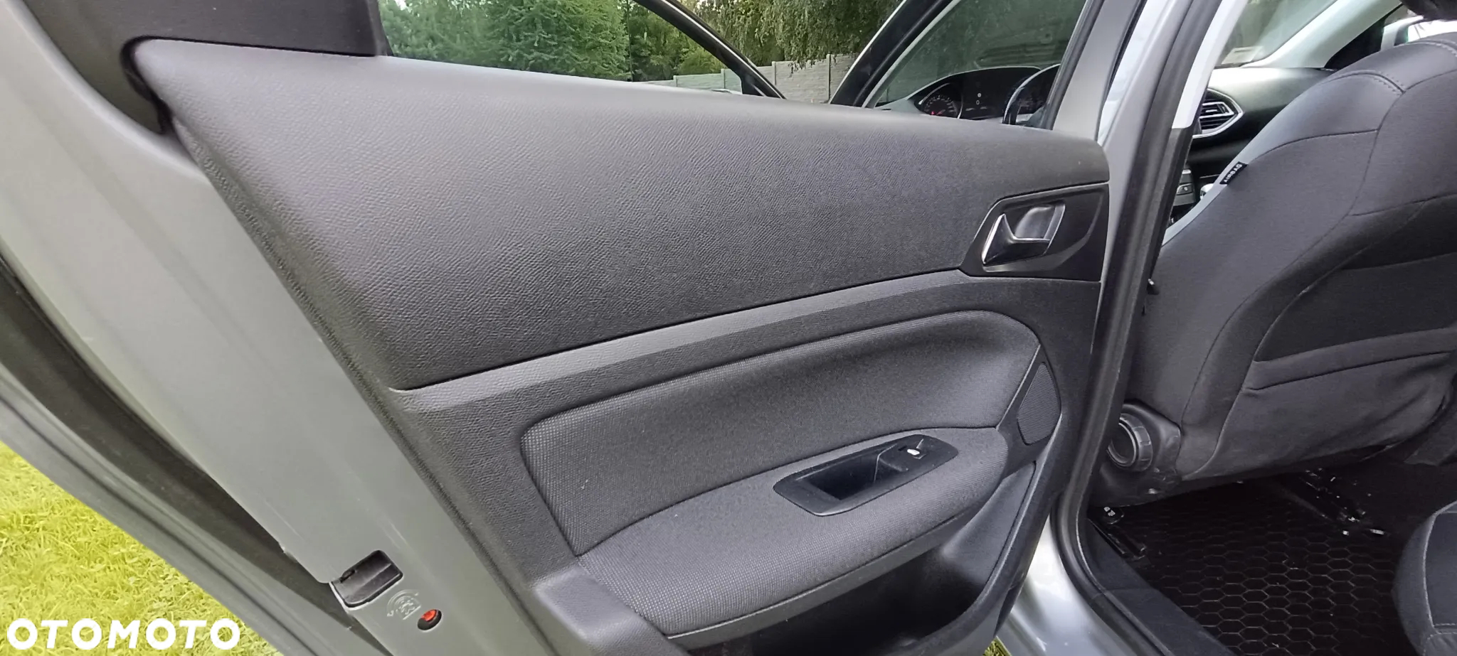 Peugeot 308 1.5 BlueHDi Active S&S - 11