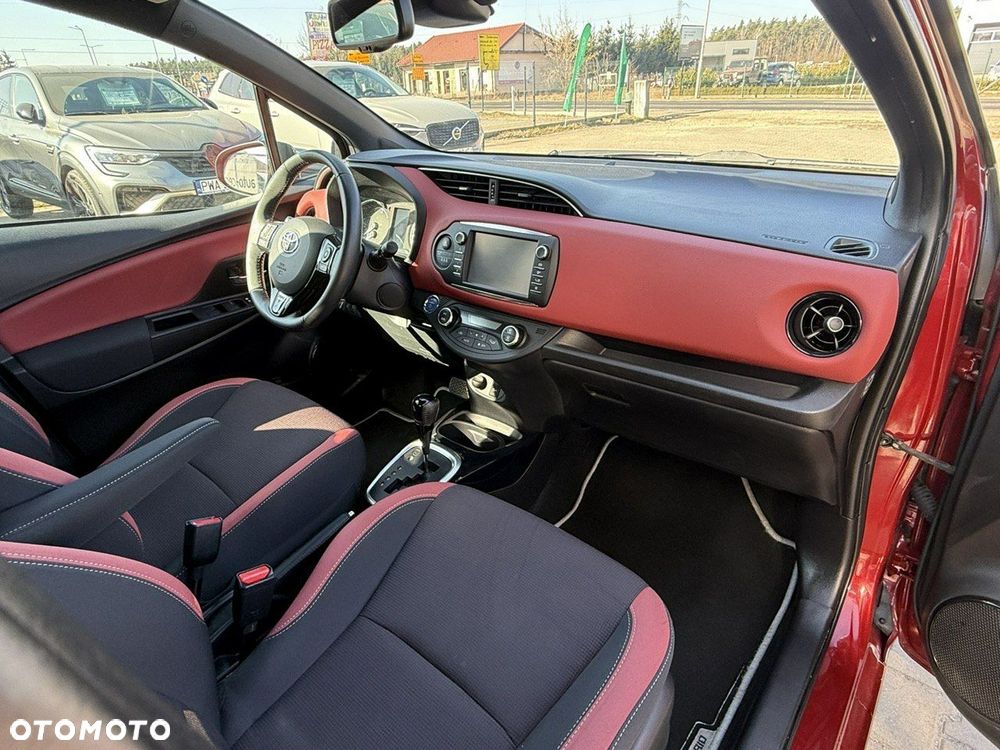 Toyota Yaris - 14