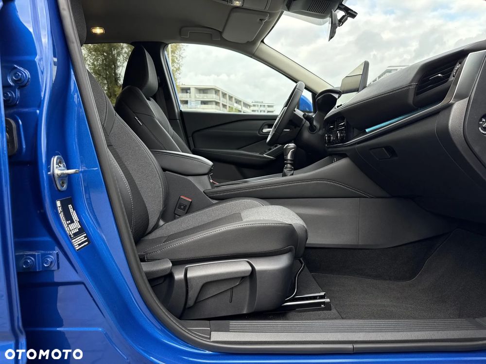 Nissan Qashqai 1.3 DIG-T mHEV N-Connecta - 26