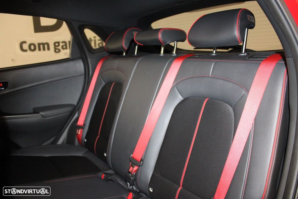 Hyundai Kauai 1.0 T-GDi Tecido Preto - 30