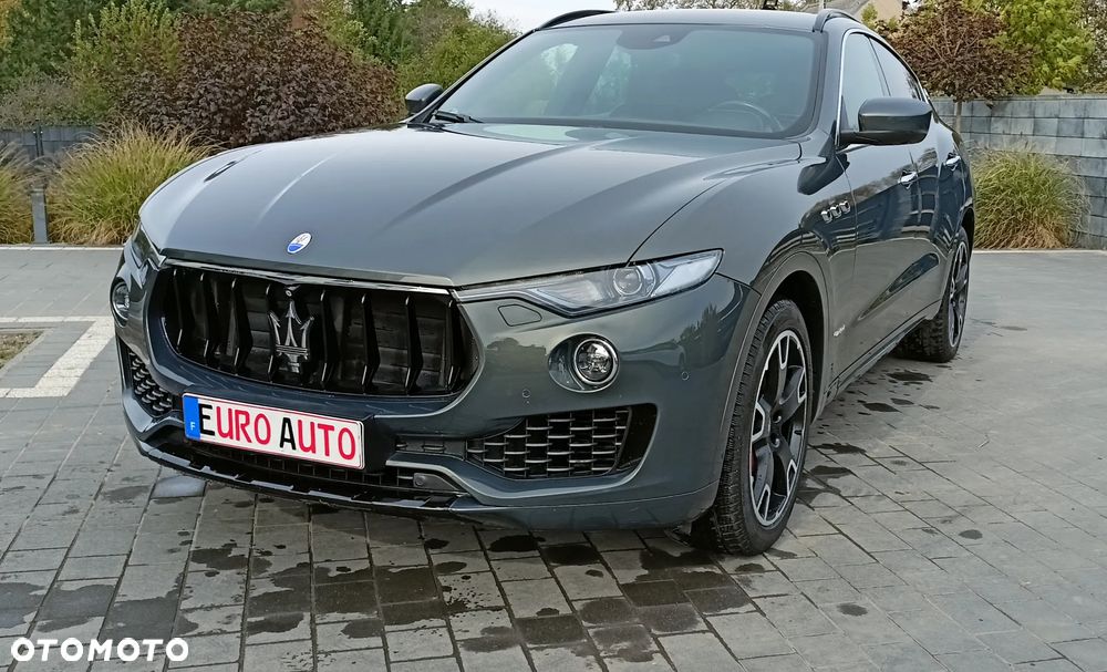 Maserati Levante S Q4 - 34