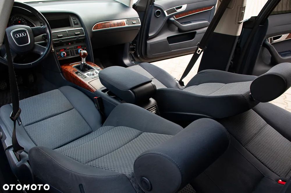 Audi A6 Limousine 2.4 - 27