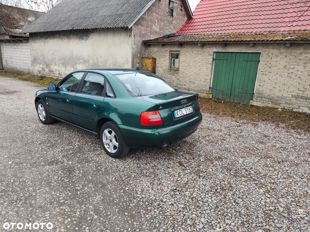 Audi A4 Limousine ver-avant-1-6 - 7