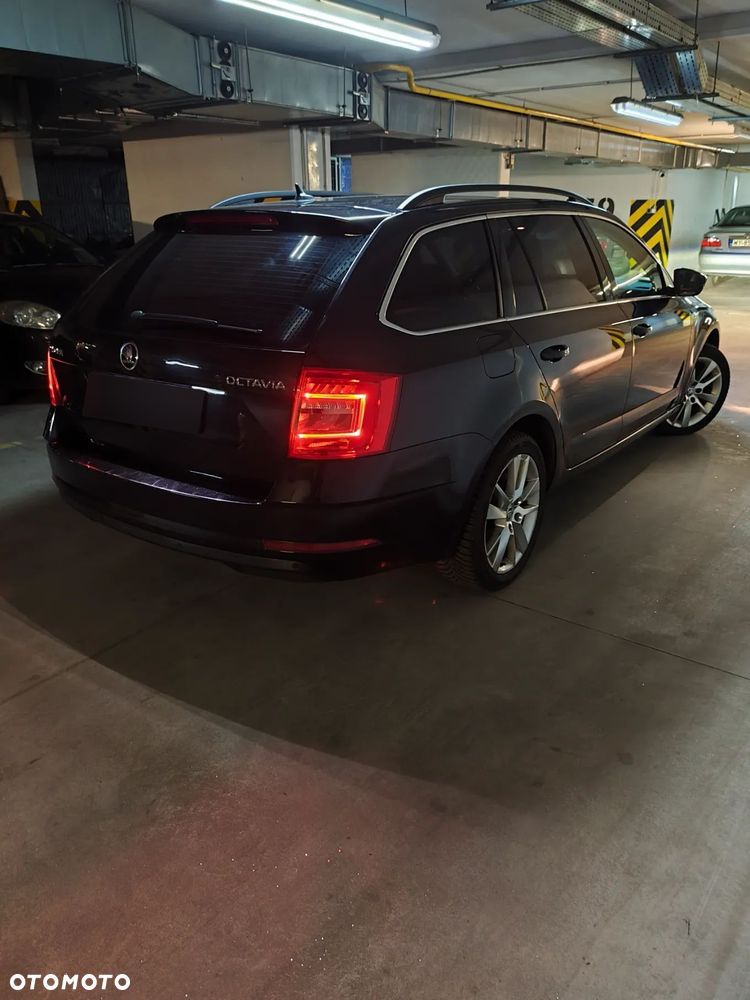 Skoda Octavia 2.0 TDI SCR Ambition - 34