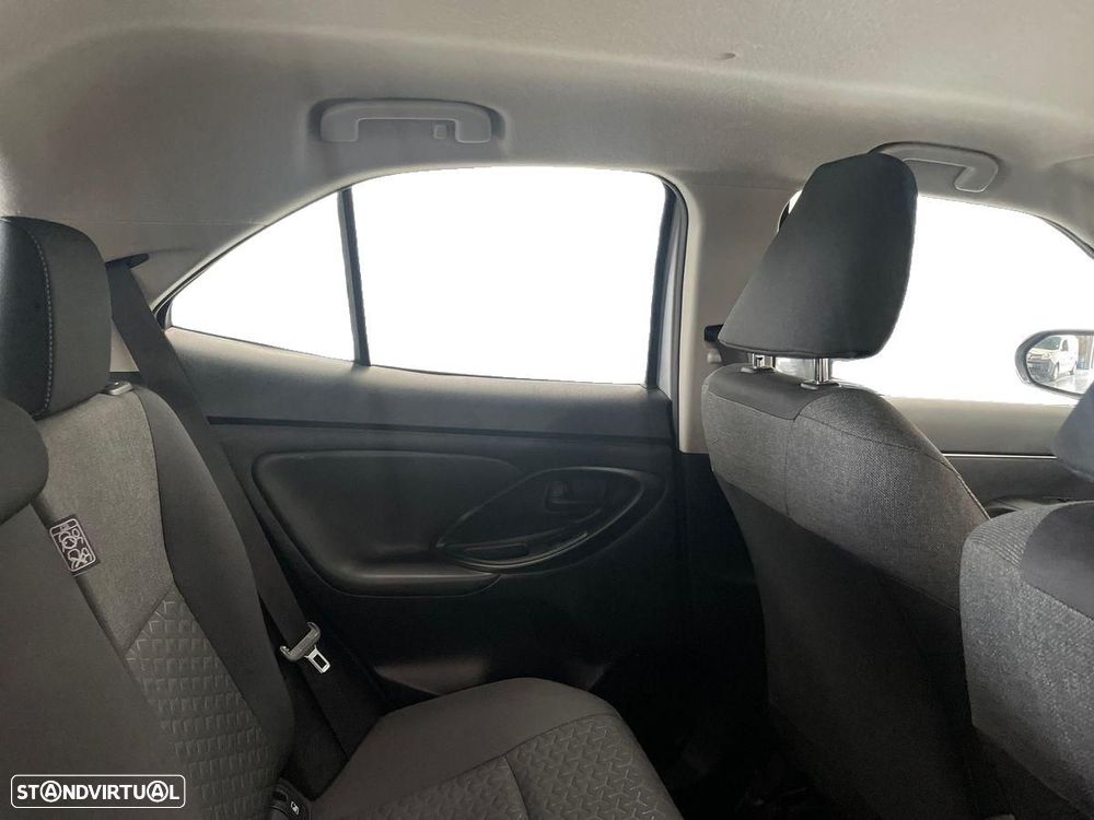 Toyota Yaris Cross 1.5 HDF Comfort Plus - 7