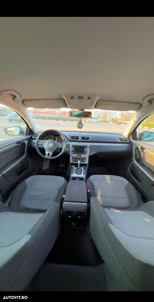 Volkswagen Passat 2.0 TDI Highline DPF DSG - 1