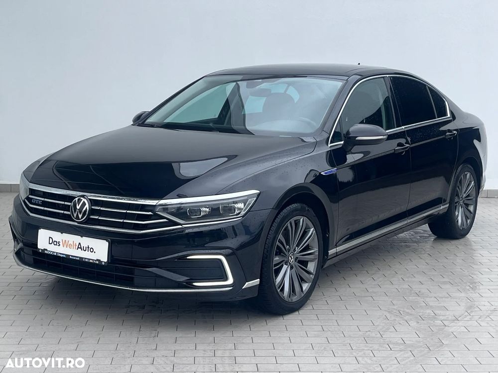 Volkswagen Passat GTE - 1