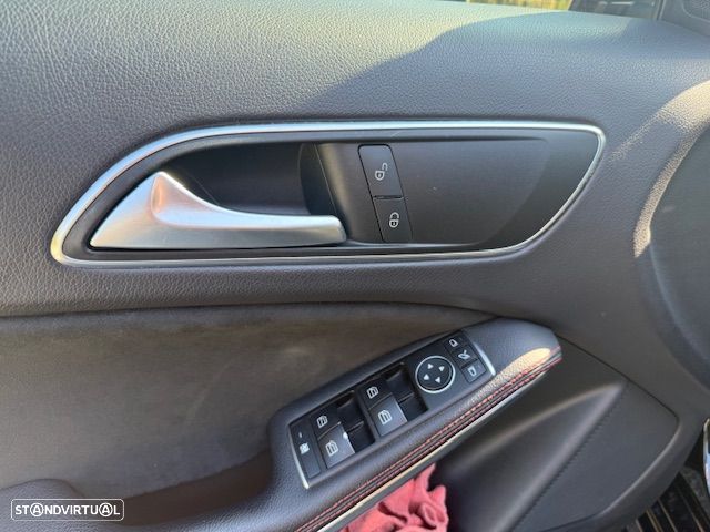 Mercedes-Benz A 180 CDI BE AMG Line - 12